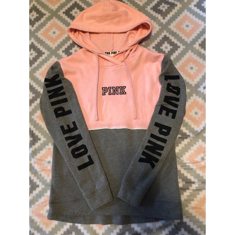 💕 PINK VS Hoodie Size Small